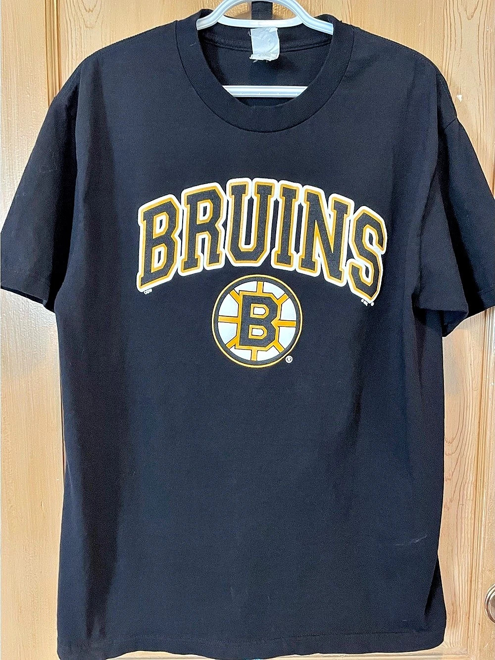 Black Boston Bruins NHL Hockey T-Shirt Men’s Large